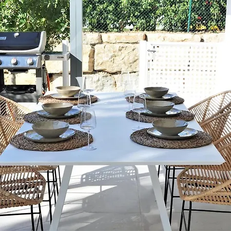 Vacation House With 12 Months Of Summer Villa
